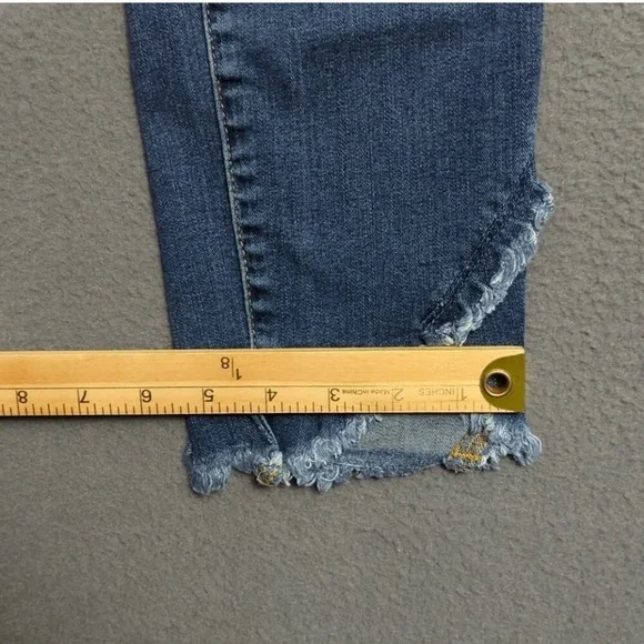 Judy Blue Jeans Women's 30 Blue Skinny Fit Denim Tulip Hems - Picture 8 of 11